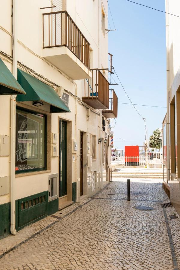 Flowers House Nazaré Exterior photo